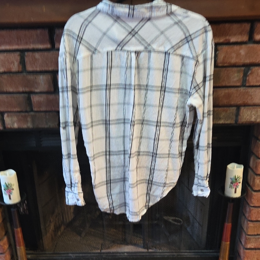 Robert Louis Black and White Plaid Shirt - Picture 4 of 4